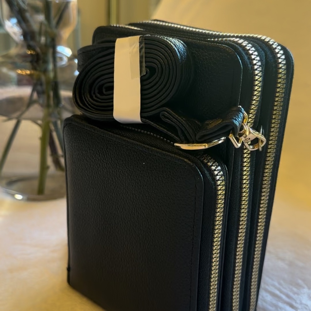 Malibu Skye Crossbody/Shoulder Bag